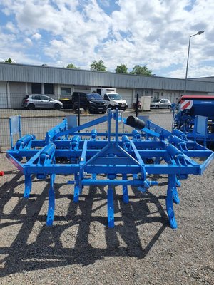 Déchaumeur à dents Lemken KARAT 9/300U
