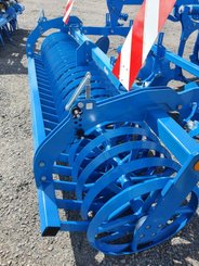 Déchaumeur à dents Lemken KARAT 9/300U - 2