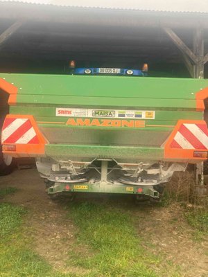 Distributeur d'engrais Amazone ZA-M Profis 3001