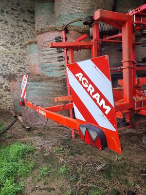 Déchaumeur à dents Agram Culti C400