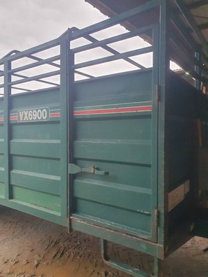 Bétaillère Cargo VX6900