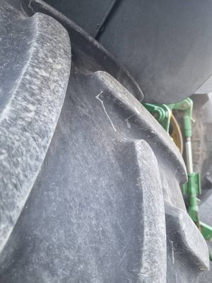 Tracteur agricole John Deere 6120M