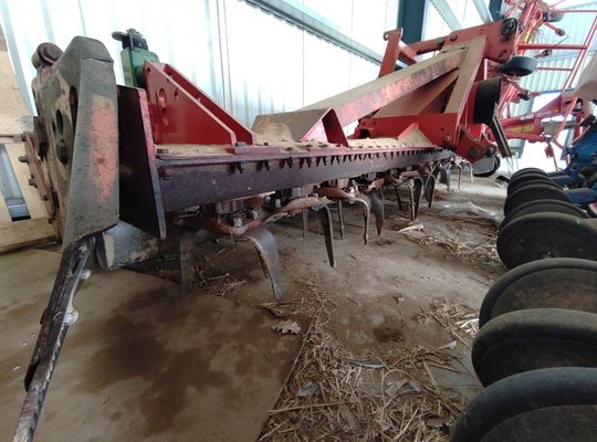 Herse rotative Kuhn HRB402D