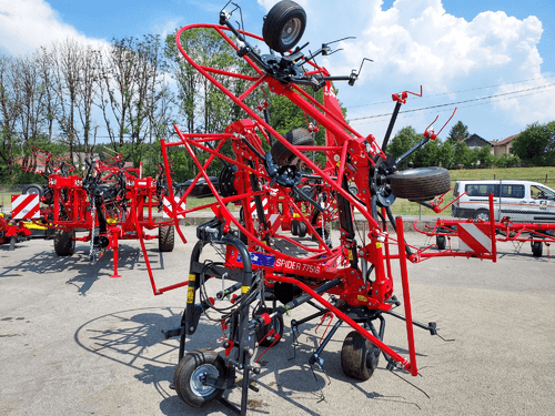 Fenaison - Faneuses - Faneuse SPIDER 4 à 8 rotors gamme ROBUST Cat.II