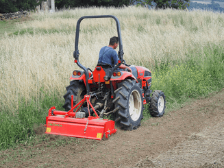 Terre - 3 points travail du sol - Fraise rotative déportable TANGO 125 C