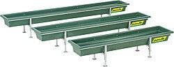 Elevage - Accessoires tubulaires - Mangeoire bovins+ovins, en plastique, 3m, traitée antiacide et