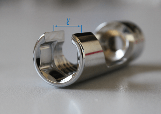 Equipement d'atelier - Outillages à main - Douille 3/8" 11/16" 81mml pour Moteur CUMMINS DIESEL