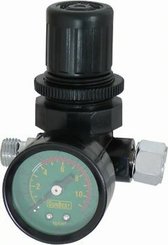 Equipement d'atelier - Pneumatique - Pistolet A Peinture + Regulateur Air-1.4Mm