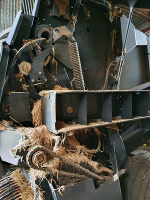 Presse à balles rondes Deutz-Fahr Varimaster 590