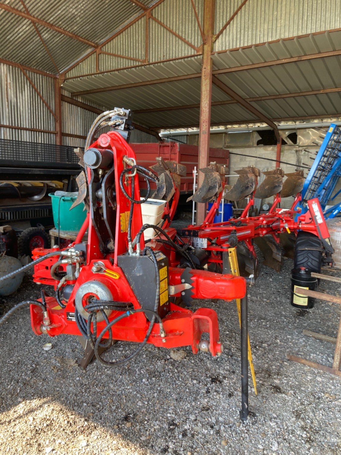 Charrue Charrue Gregoire et Besson Agricole RWB8 6/170/100