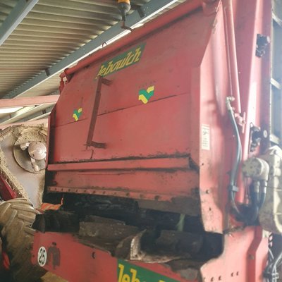 Épandeur à fumier Leboulch Evolupro 5217