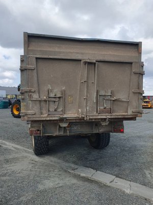 Benne agricole Brochard BG190-240